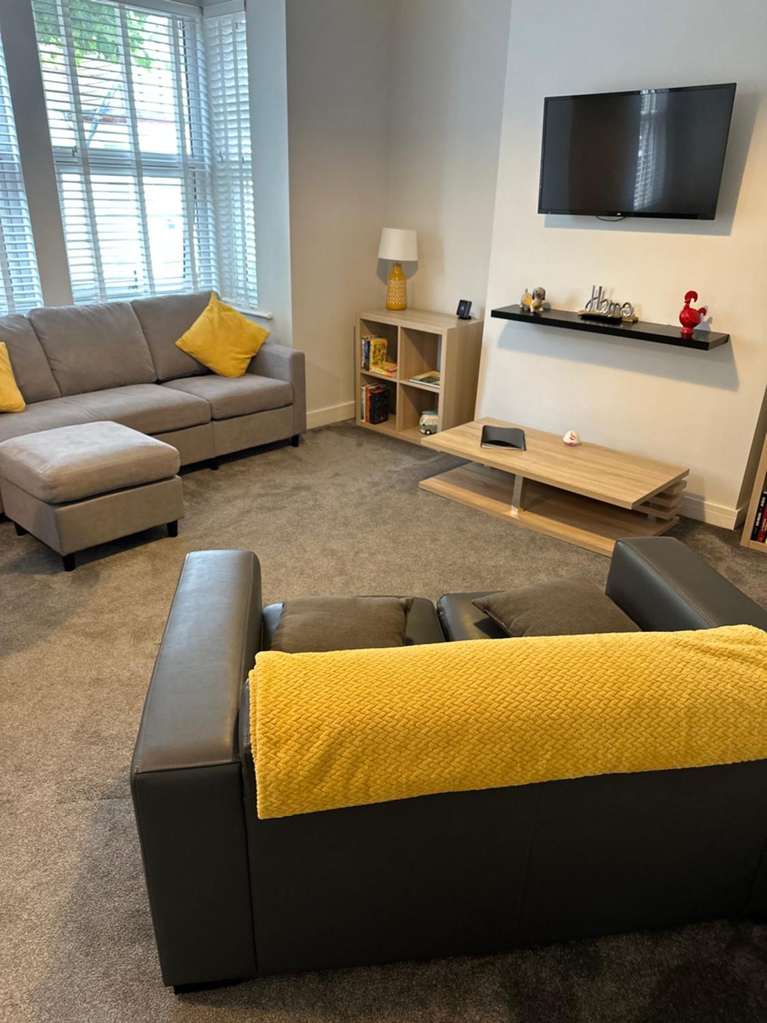 The Alvaros Apartment Southend-on-Sea Exteriör bild